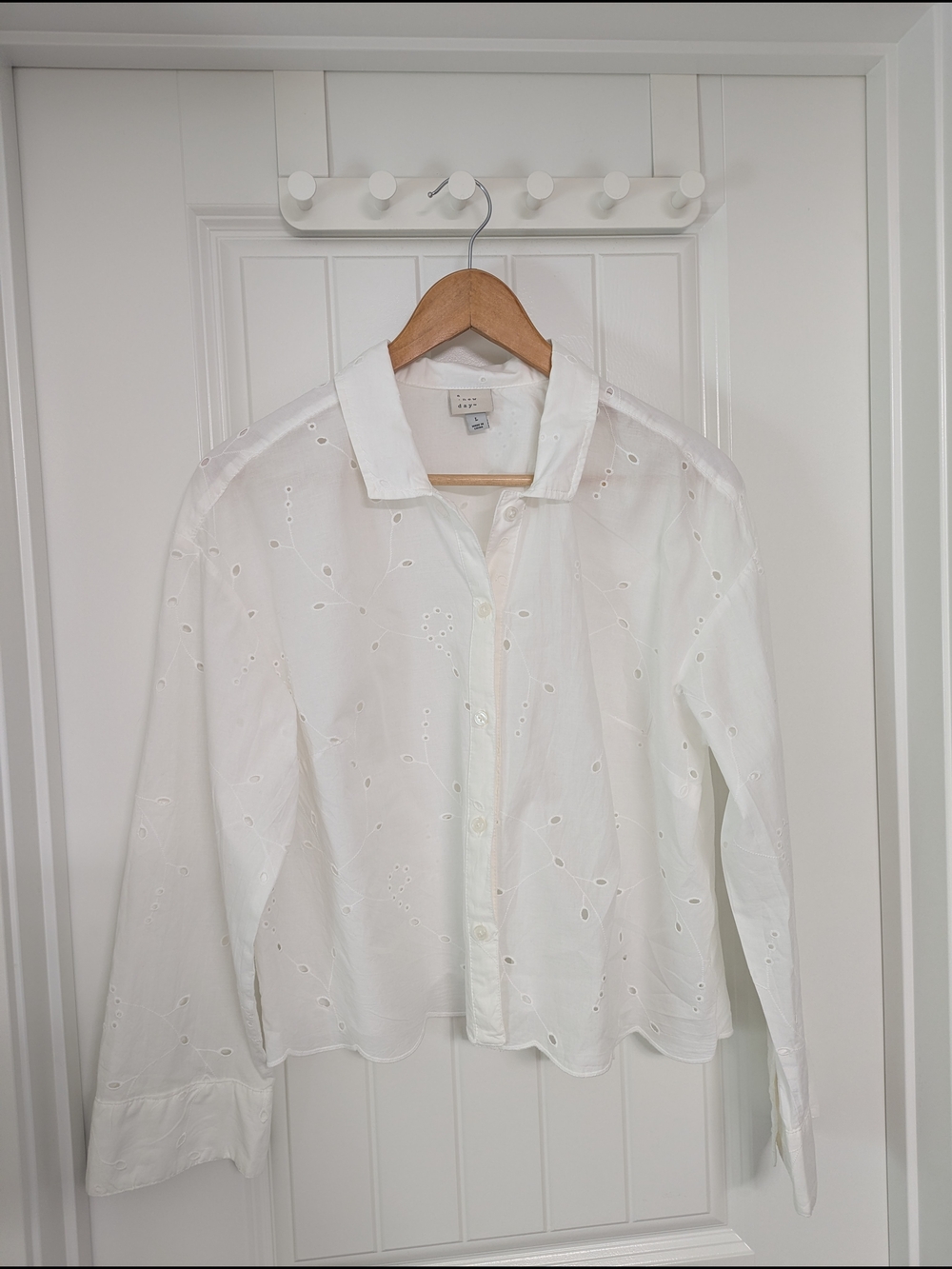 Women's White Eyelet Cotton Cropped Button-Down Shirt
